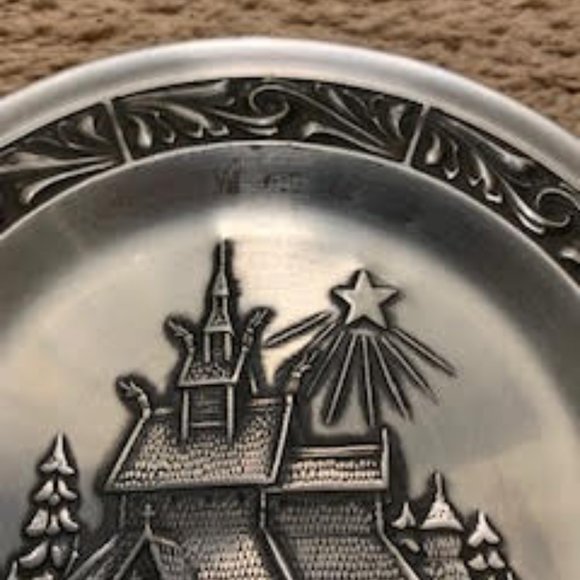 Norway Pewter plates , by Astri Holthe - Picture 3 of 10